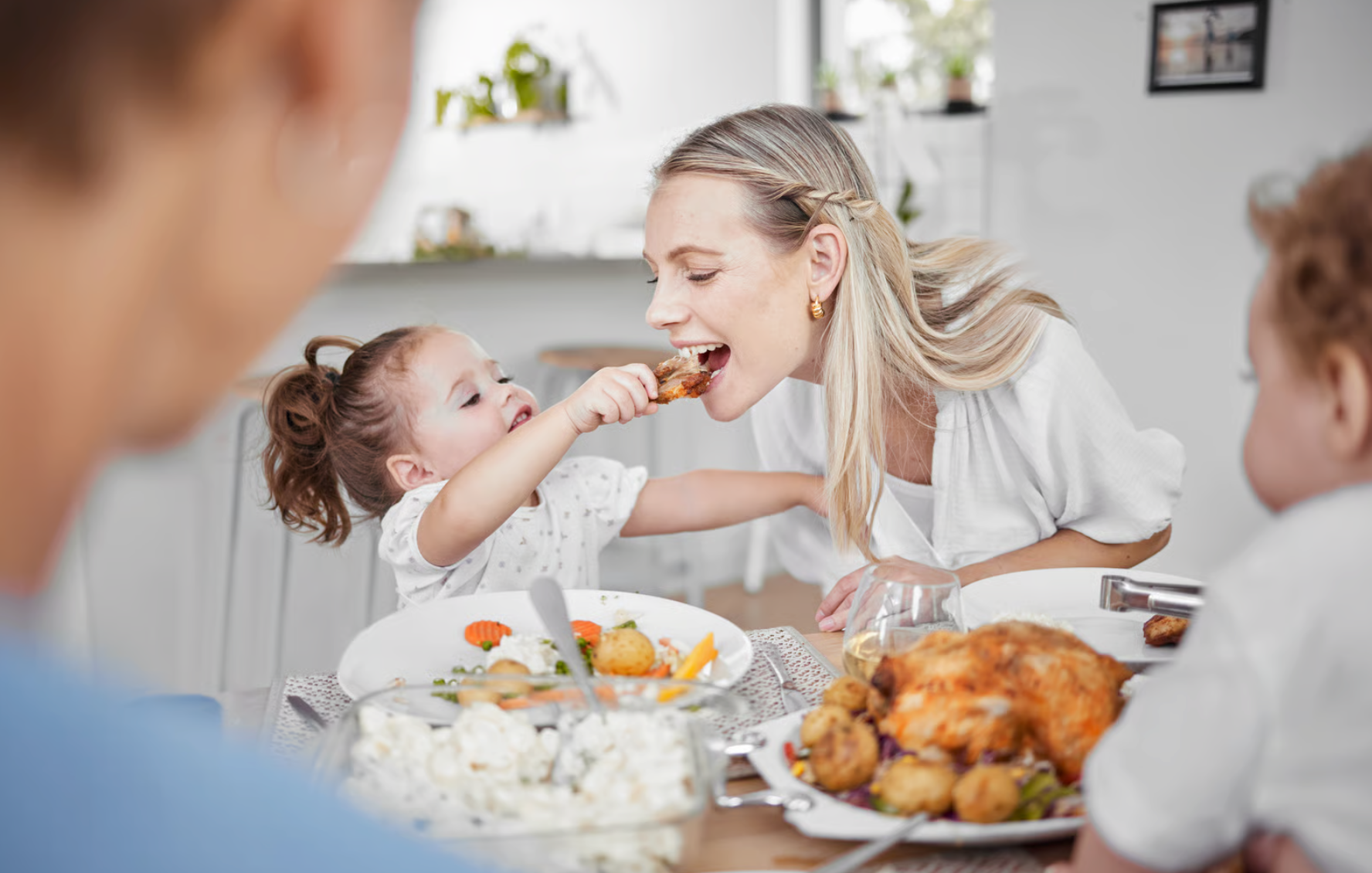 A Parent’s Story: Finding Simpler Mealtimes with Bone Broth